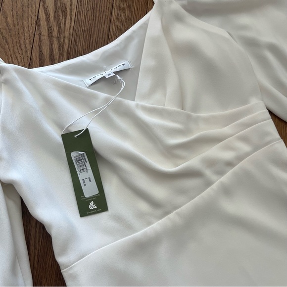 Trina Turk Sonora Sunrise White Dress On/Off Shoulders Spaghetti Straps Size 2 - Picture 5 of 11